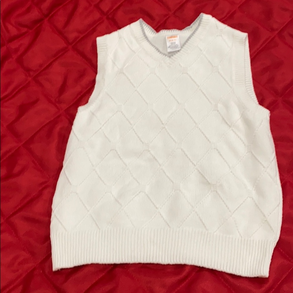 Boys white Vest size small (5-6)